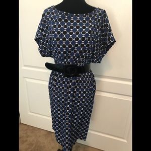Michael Kors Geometric dress! Belt included